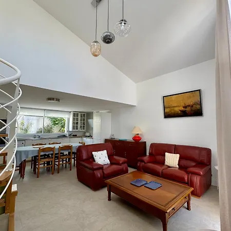 Spacieuse Maison De 190 M2, Jardin, La à 15min à Pied - 6 Personnes Villa Les Sables-dʼOlonne