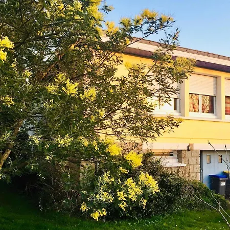 Villa Spacieuse Maison De 180 M2, Jardin, La A 15min A Pied - 6 Personnes