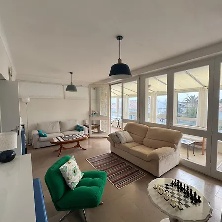 Spacieuse Maison De 180 M2, Jardin, La A 15min A Pied - 6 Personnes