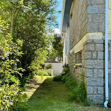 Spacieuse Maison De 190 M2, Jardin, La A 15min A Pied - 6 Personnes *